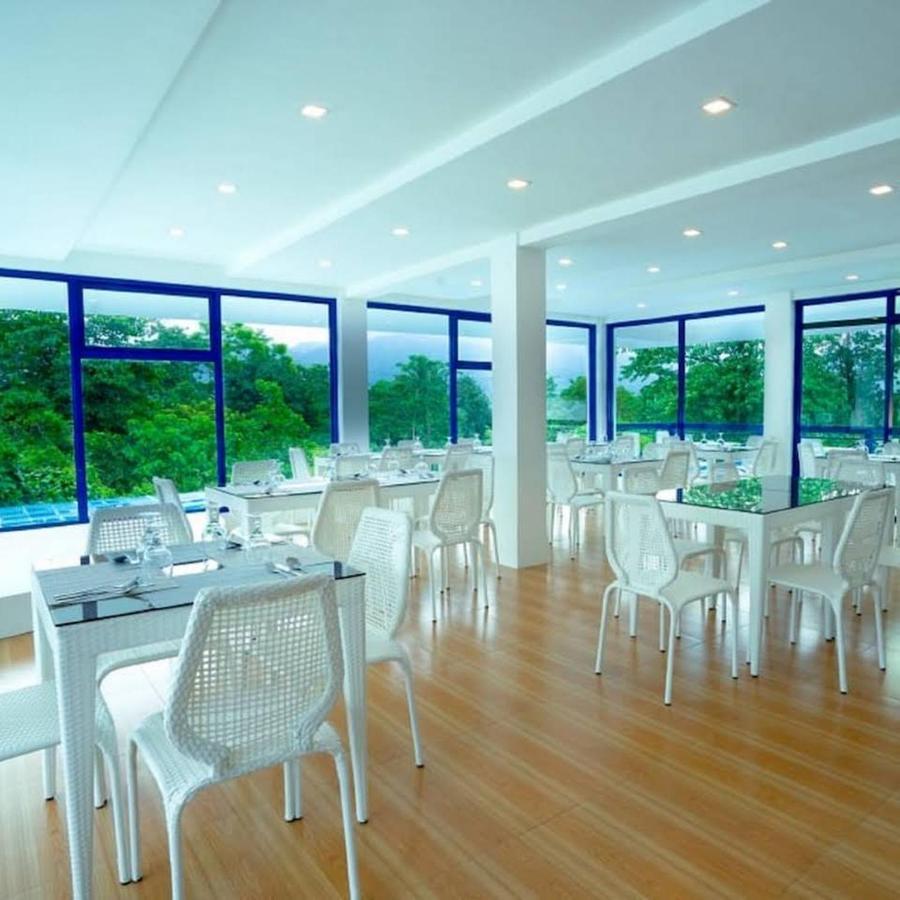 Ruhe Suites Corón Exterior foto